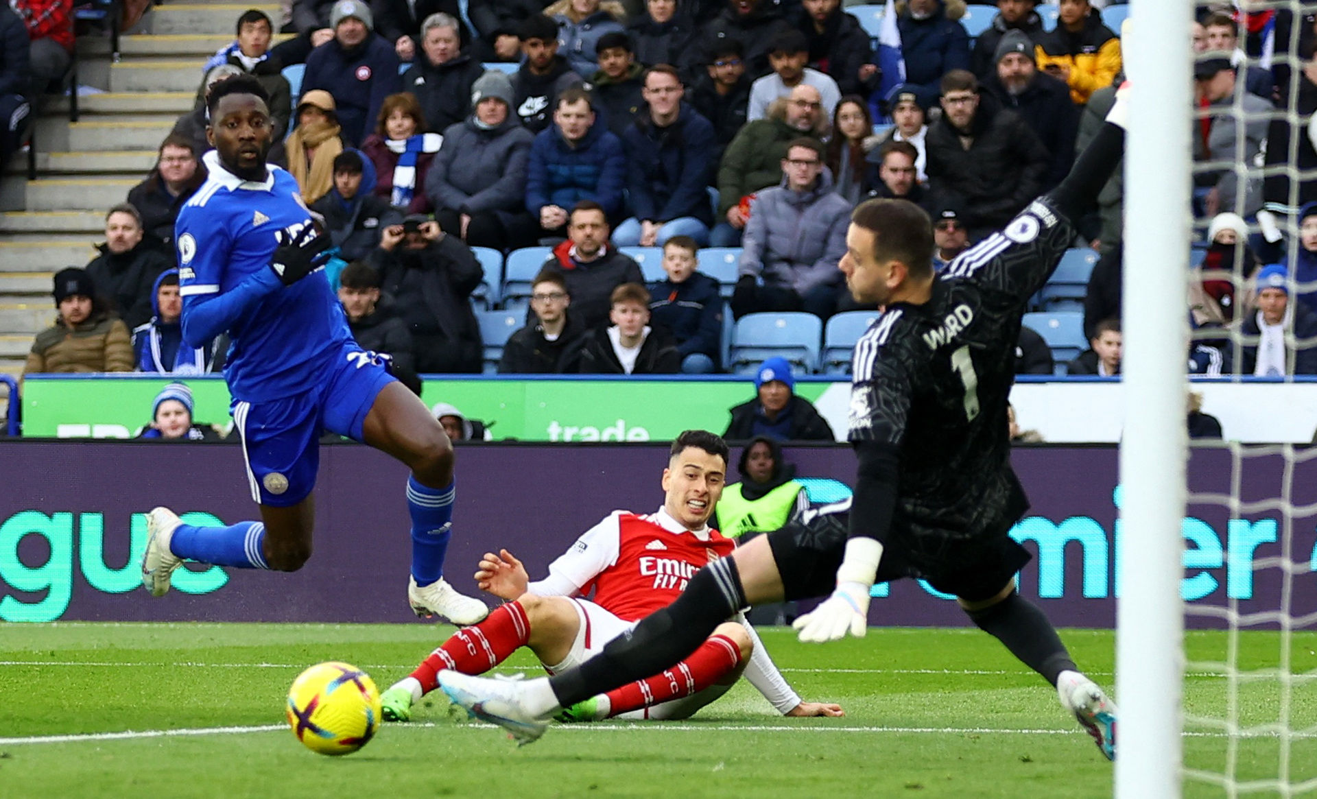 比赛激烈场 比赛激烈场